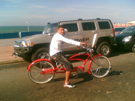 hummer of the cars and hummer of the bicycles